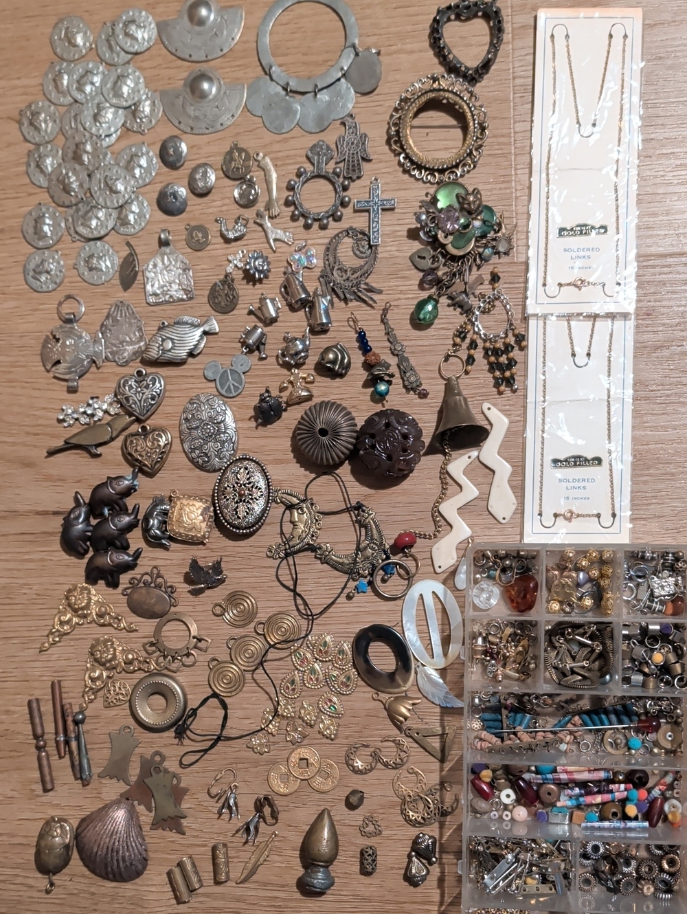 Vintage Pendants, Beads, Findings & Finishings for Jewelry Makers w/ 925 & Gold